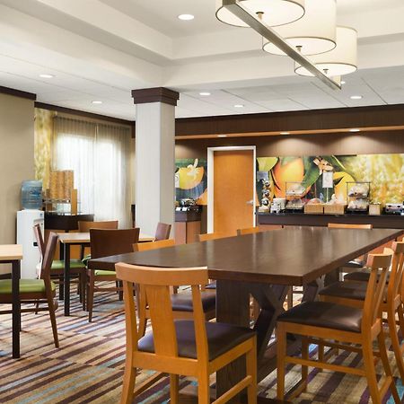 Fairfield Inn & Suites By Marriott Weirton Exteriör bild
